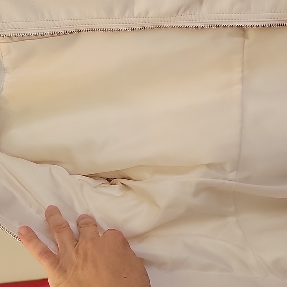 Beautiful Guess jacket NWT - Picture 11 of 14